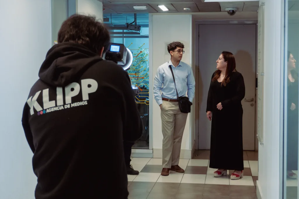 Sesión fotográfica Klipp — producción para pymes en Santiago